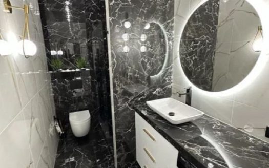 Продам евродвушку 43.3 кв. м., 11/25, новый дом, жк 63-я Жемчужина.
