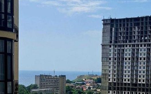 Продается 2-х комнатная квартира общей площадью 80 м? в ЖК Аквамарин