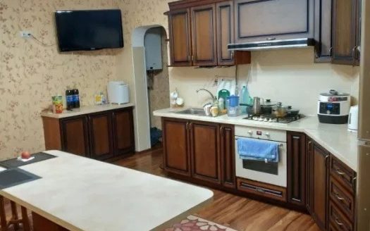 Продам 3 комнатную квартиру в районе парка Шевченко, ул. Канатная/Жуковского, 4/4, 100 кв.м.