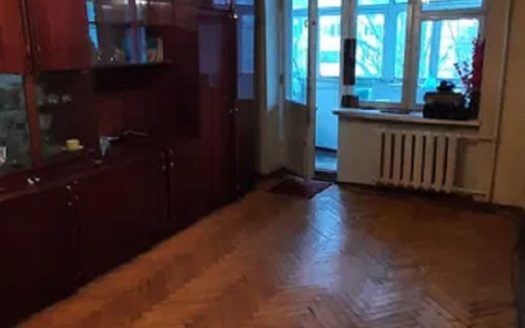Продам 1 комнатную квартиру, ул. Ак. Заболотного/Жолио Кюри, 3/5, 32.6 кв.м.