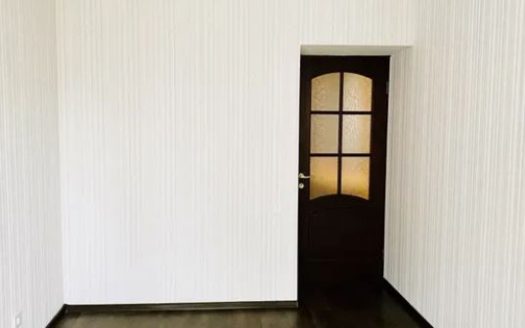 Продам квартиру 80.2 кв. м., 6/10, ул. Ильфа и Петрова/Левитана.
