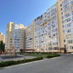 Продам квартиру 81.3 кв. м., 3/11, новый дом, жк Дом у Фонтана. — Головне фото