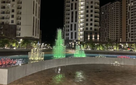 Продам квартиру 40.5 кв.м., 8/24, новый дом, жк 67-я Жемчужина.
