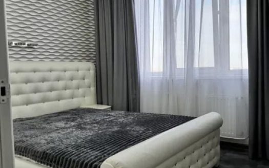Продам квартиру 45 кв.м., 15/24, новый дом, жк Апельсин.