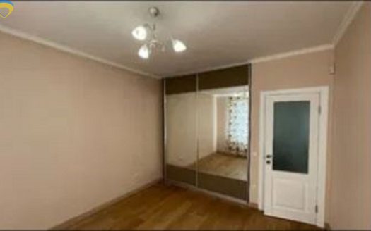 Продам двухэтажны дом 130 кв. м., Червоный Хутор.