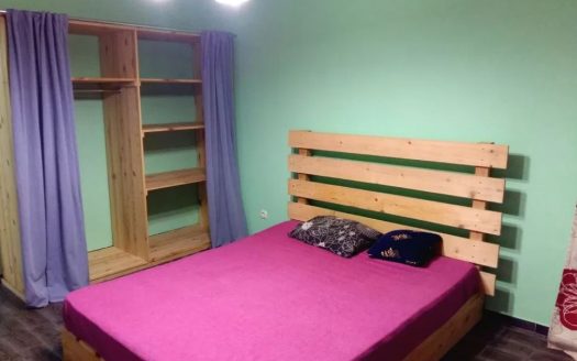 Продам квартиру 37 кв. м., 1/14, ул. Ильфа и Петрова/Ак. Вильямса.