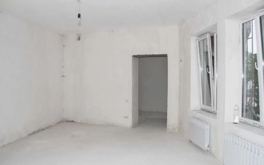 Продам двухуровневую квартиру, ул. Ясная/Вице-Адмирала Азарова.