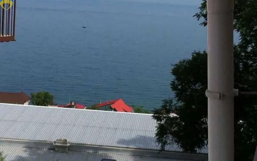 Продам квартиру 68 кв. м., 4/4, новый дом, жк Добра Родина.