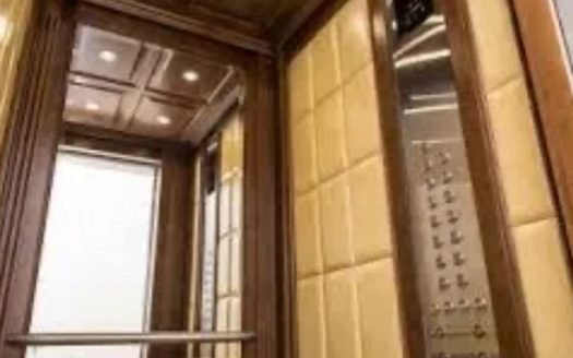 Продам квартиру 98 кв. м., 5/17, новый дом, жк 18-я Жемчужина.