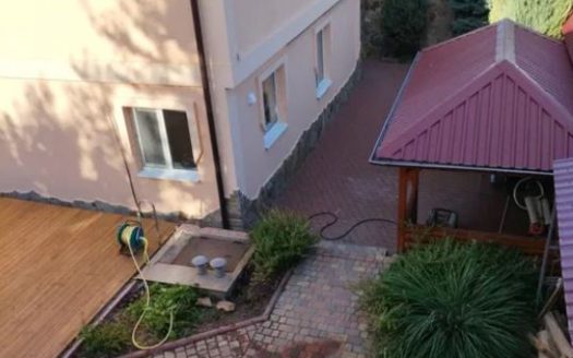 Продам двухэтажный дом 150 кв. м., Черноморка.