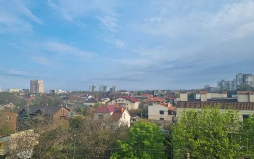Продам квартиру 70 кв. м., 5/25, новый дом, жк Горизонт.