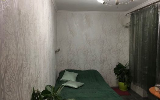 Продам квартиру 49.3 кв.м., 4/5, ул. Комитетская/Мясоедовская.