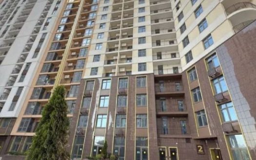 Продам квартиру 112.6 кв. м., 8/24, новый дом, жк 66-я Жемчужина.