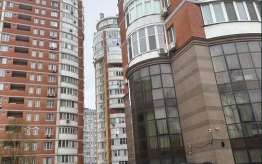 Продам 2 комнатную квартиру в новом доме, жк Капитан, ул. Базарная/Леонтовича, 5/18, 74.2 кв.м.