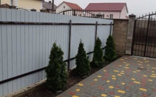 Продам двухэтажный таунхаус 125 кв. м., Червоный хутор.