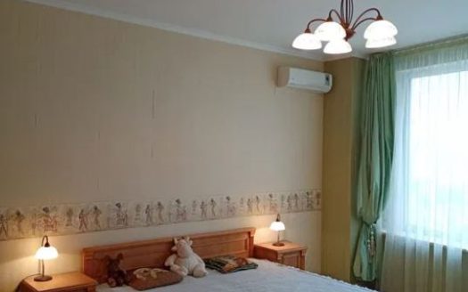 Продам большую квартиру 210 кв. м., 14/14, новый дом, жк Белый Парус