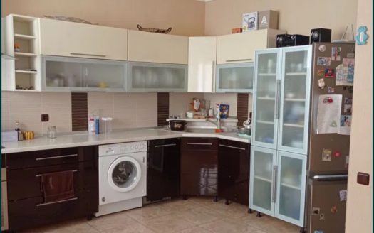 Продам 3 комнатную квартиру, ул. Тополевая/Ак. Королева, 9/10, спецпроект, 112,4 кв.м.