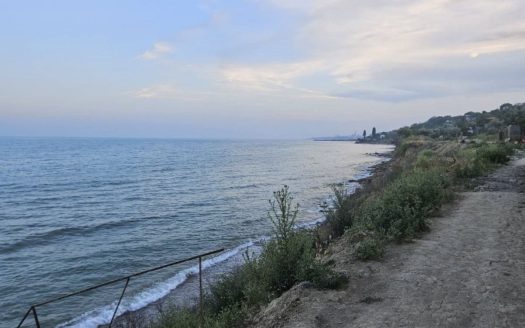 Продам двухэтажный причал-дачу у моря район 411-ой Батареи.