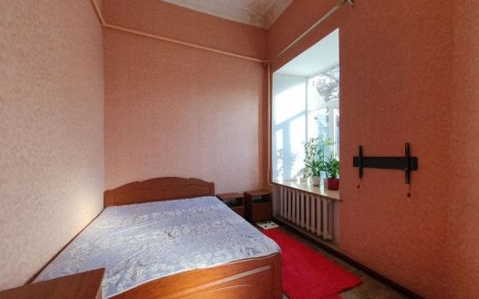 Продам большую 6 комнатную квартиру, ул. Жуковского/Александровский пр., 2/3, 209 кв.м.