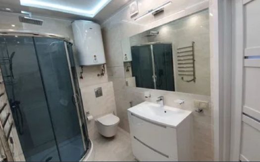 Продам квартиру 44 кв.м., 22/25, новый дом, жк 34-я Жемчужина.