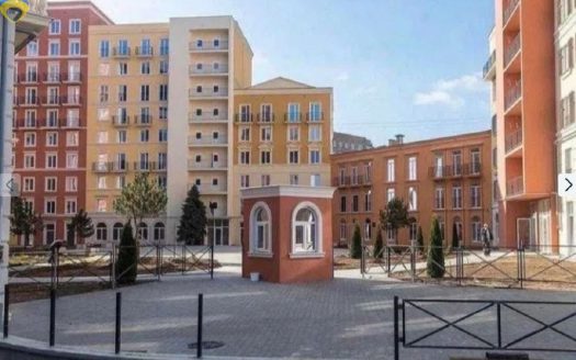 Продам квартиру 33 кв. м., 8/10, новый дом, жк Via Roma.