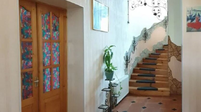 Продам трехэтажный дом 498 кв. м. в Царском Селе-2. — фото 2