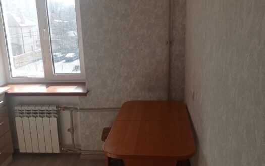 Продам квартиру 42 кв. м., 3/5, Фонтанская дор. /Петрашевского.
