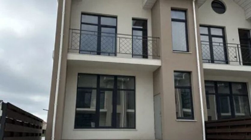 Продам угловой двухуровневый таунхаус в жилом массиве Дайберг — фото 16