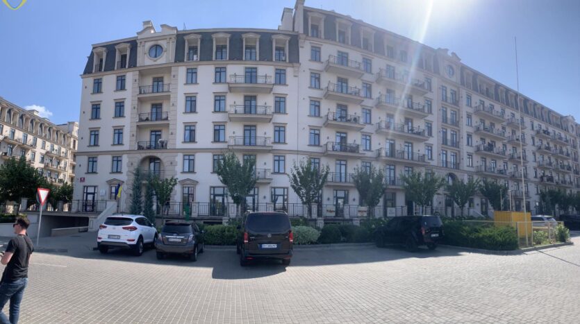 Продам большую квартиру в новом доме в жк Авторский. — Головне фото