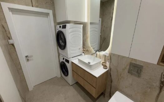 Продам квартиру 46 кв.м., 19/25, новый дом, жк 60-я Жемчужина.