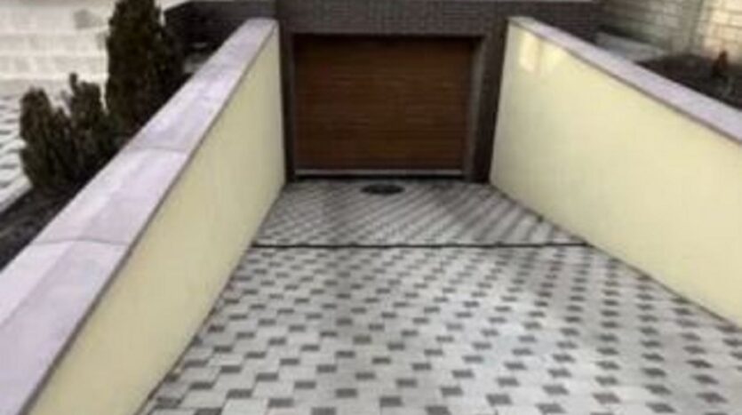 Продам двухэтажный дом в трех уровнях в районе Чубаевки. — фото 6