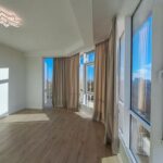 Продам квартиру 74 кв. м., 15/15, новый дом, жк 50-я Жемчужина. — фото 12
