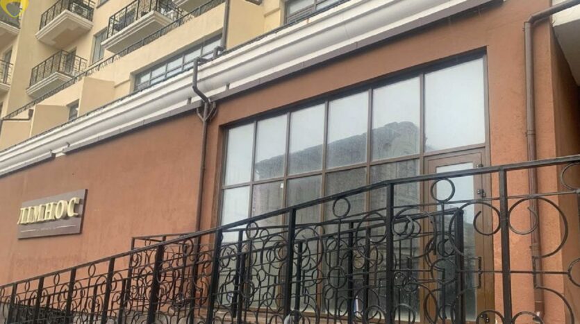 Продам нежилое помещение в новом доме в жк Лимнос. — фото 7