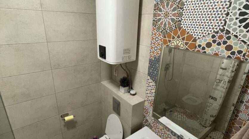 Продам квартиру 42.3 кв.м., 16/16, новый дом, жк Маршал Сити. — фото 2