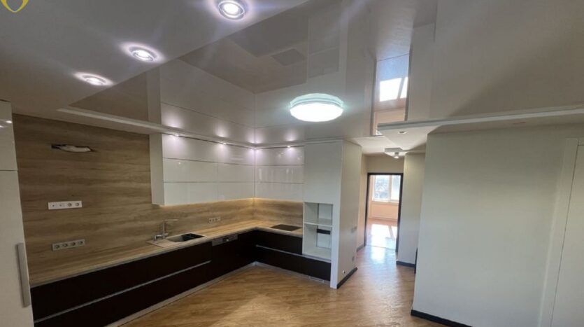 Продам квартиру 75 кв.м., 3/14, ул. Шота Руставели/Скворцова. — фото 12