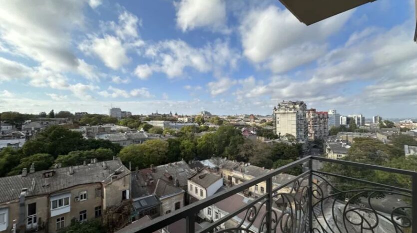 Продам квартиру 42 кв. м., 8/12, новый дом, жк Аполлон на Карантинной. — Головне фото
