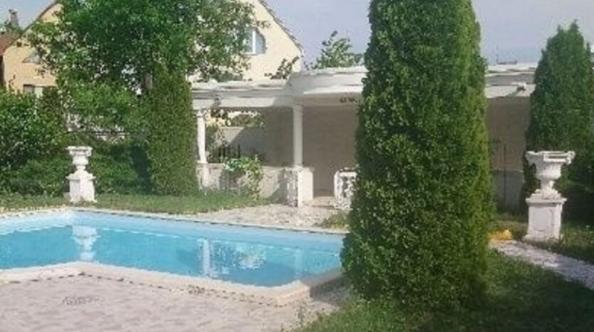 Продам двухэтажный дом 305 кв. м., Царское село-1, ул. Солнечная. — фото 10