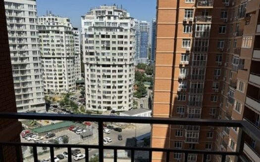 Продам квартиру 83 кв. м., 14/24, новый дом, жк Дмитриевский-3.