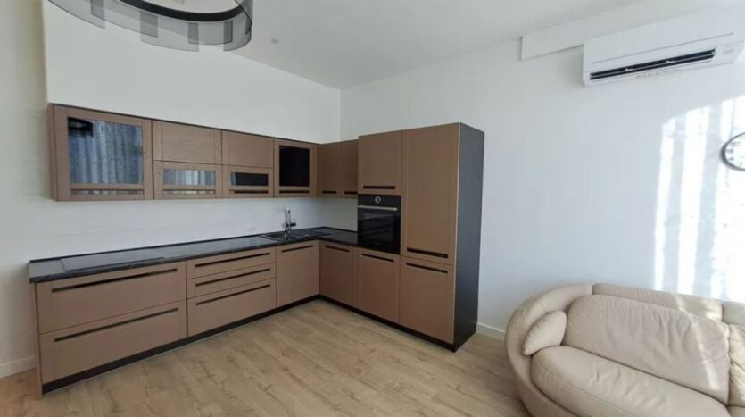 Продам квартиру 74 кв. м., 15/15, новый дом, жк 50-я Жемчужина. — фото 10