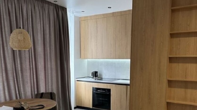 Продам 2 комнатную квартиру в новом доме в жк 32-я Жемчужина, ул. Каманина, 16/25, 49 кв.м. — Головне фото