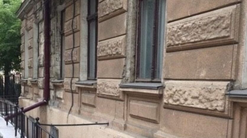 Продам фасадную квартиру под бизнес, ул. Княжеская/Новосельского, 1/2, 85 кв.м. — фото 2