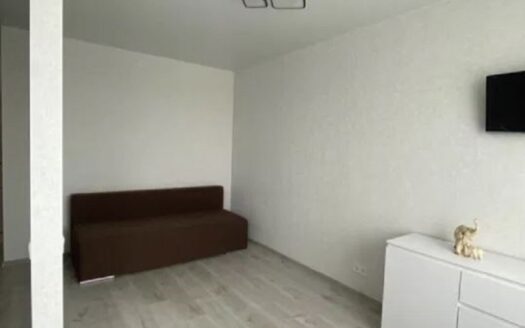 Продам квартиру 29.9 кв. м., 7/21, новый дом, жк Лузановский парк.
