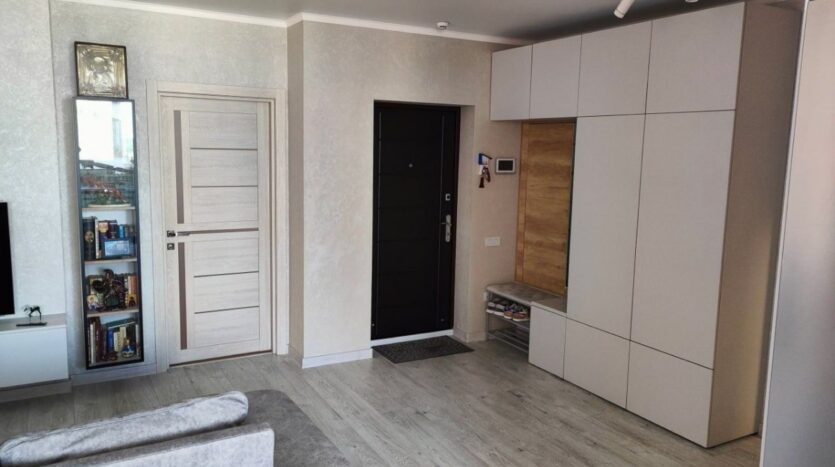 Продам квартиру 96 кв.м., 8/24, новый дом, жк Дмитриевский- 3. — фото 2