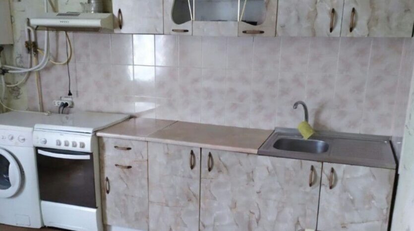 Продам дом в Суворовском районе, ул. Шептицкого/Добровольского пр., 2 этажа, 160 кв.м., 2,7 сотки земли. ГосАкт. — Головне фото