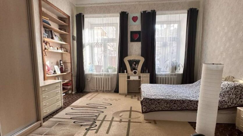 Продам квартиру 91 кв. м., 1/3, ул. Пастера/Торговая. — фото 6