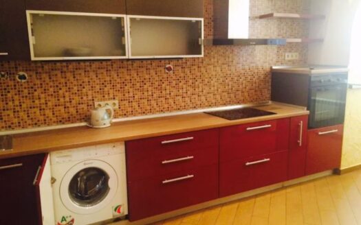 Продам квартиру 96.5 кв. м., 13/16, новый дом, жк Консоль.