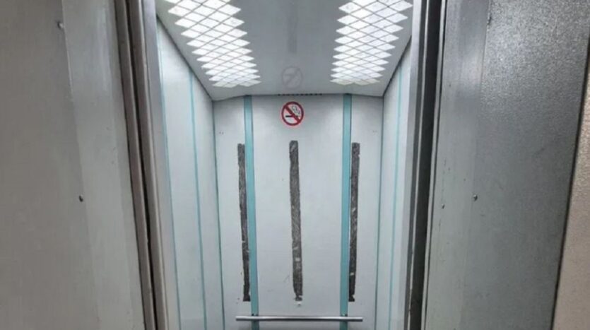 Продам комнату в коммуне 18 кв.м., 9/9 ул. Давида Ойстраха/Жолио Кюри. — фото 3