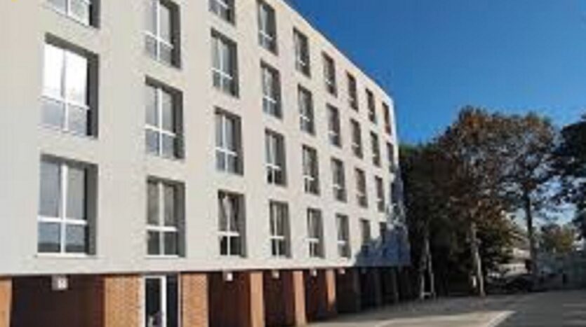 Продам квартиру-студию 29 кв. м., 3/4, новый дом, жк Золотые Столбы. — фото 3