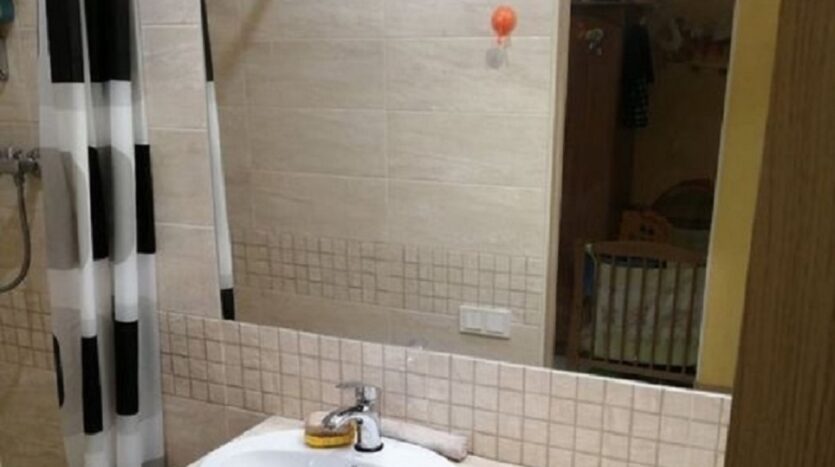 Продам квартиру - студию 30 кв. м., 2/3, новый дом, жк Золотые Столбы. — фото 8