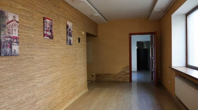 Продам двухэтажный дом + магазин, ул. Кордонная/Платановая. — фото 10